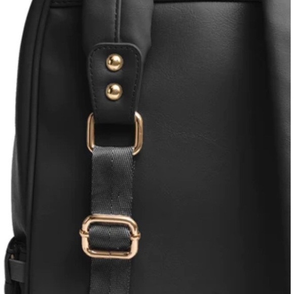 Ryla Vegan Leather Minimalist Diaper Bag - Picture 6 of 16